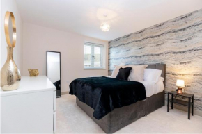 Avery House 2 - Two Bedroom with Outdoor Terrace by BPNE